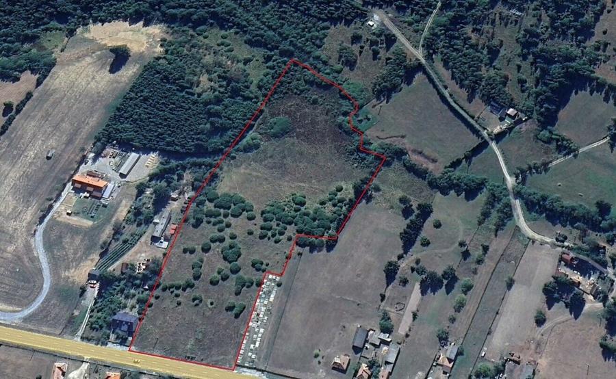 Teren agricol intravilan de 24207 mp, în Voșlăbeni