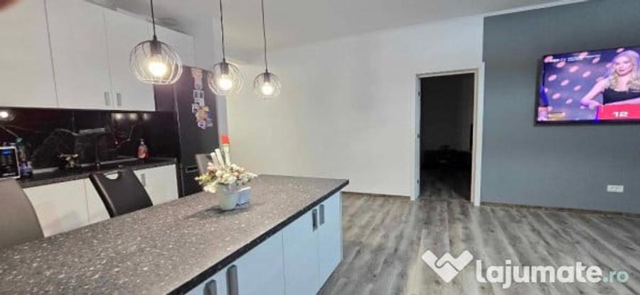 Casă cu 3 camere cu Teren 450 Mp în Nufărul