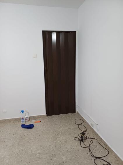 Spațiu comercial, de 17 mp, în Militari