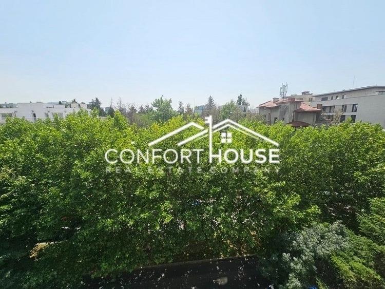 Apartament cu 3 camere decomandat, mobilat în Primăverii