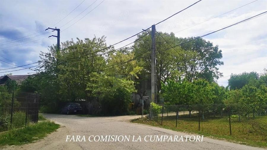 Teren de 1700 mp, în Bogdănești (Bujoreni)