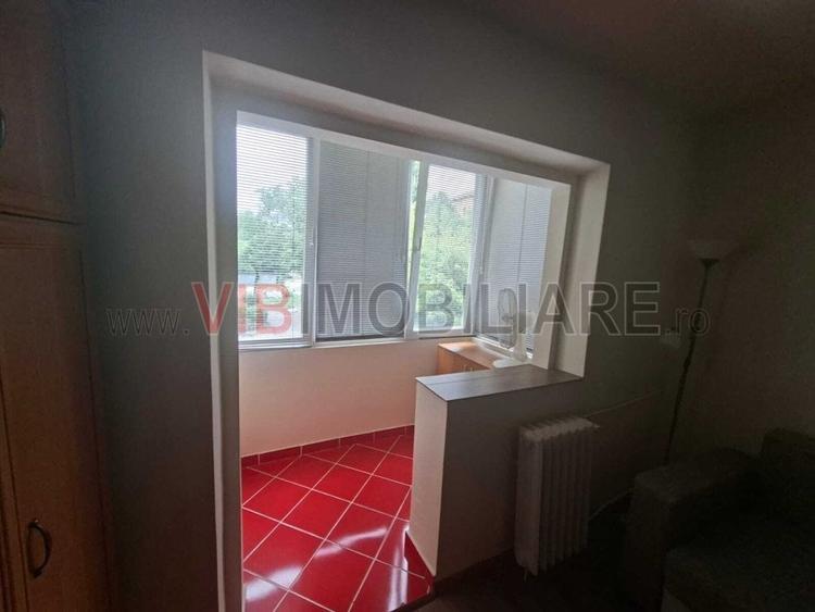 Apartament cu 2 camere semidecomandat în Olimpia-Stadion