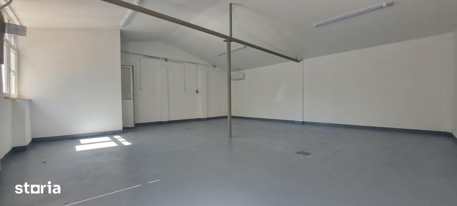 Spațiu comercial, de 64 mp, în Basarabia