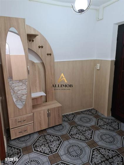 Apartament cu 2 camere în Micro 6