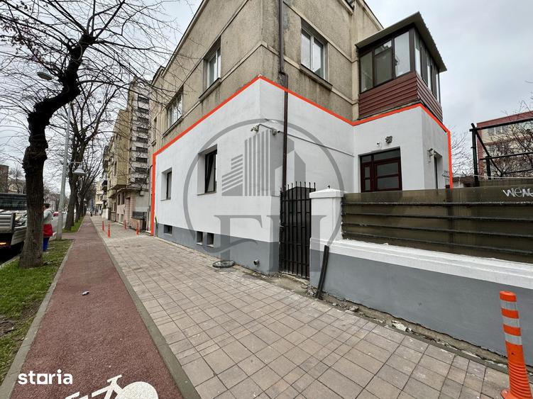 Apartament cu 3 camere în Central