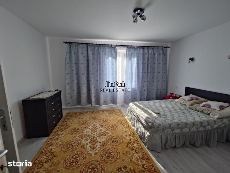 Casă cu 4 camere decomandat cu Teren 7650 Mp în Buceș