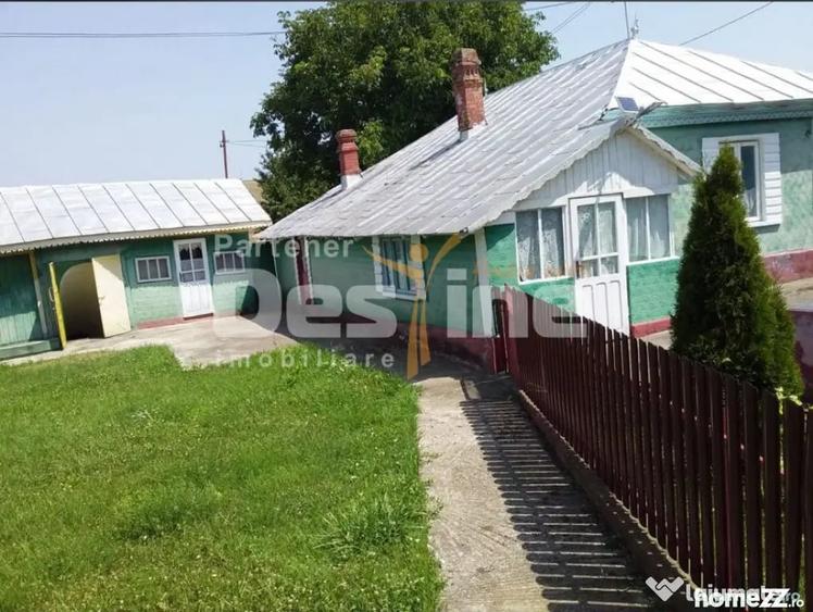 Casă cu 2 camere cu Teren 1000 Mp în Horlești