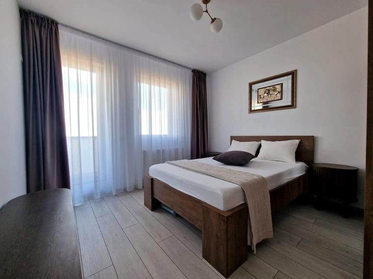 Apartament cu 3 camere decomandat, mobilat în Theodor Pallady