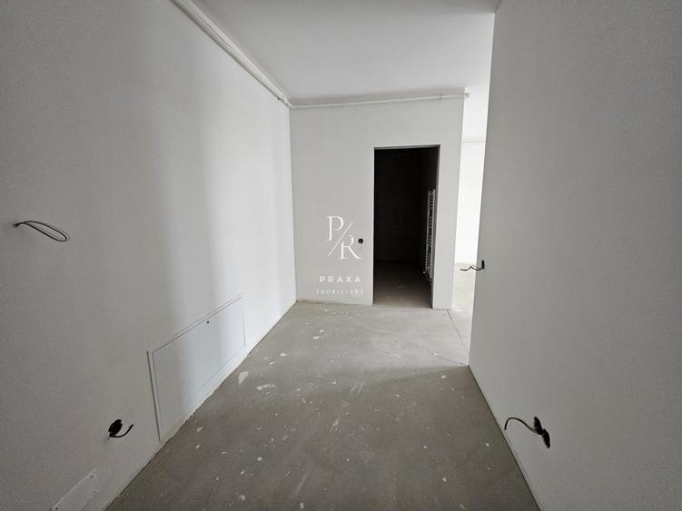 Apartament cu 2 camere semidecomandat în Florești