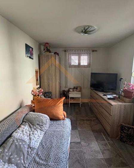 Casă cu 3 camere în Central