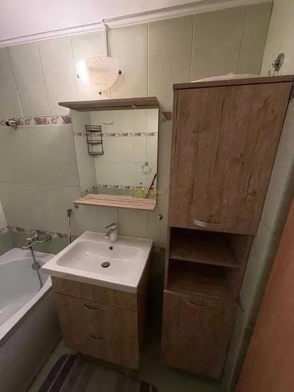 Apartament cu 2 camere semidecomandat în Canta