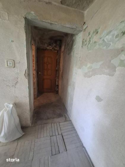 De vanzare ap. pregatit de renovare - 3