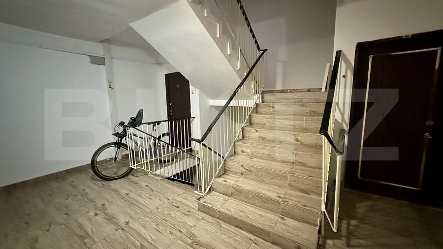 Apartament cu 3 camere decomandat în Nufărul