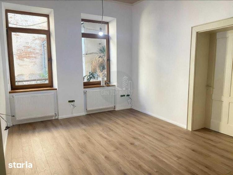 Apartament cu 3 camere semidecomandat în Ultracentral