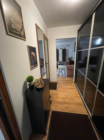 Garsonieră decomandată în Lujerului