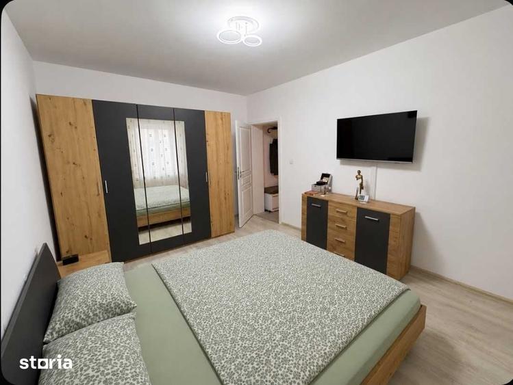 Apartament cu 2 camere decomandat în Giroc