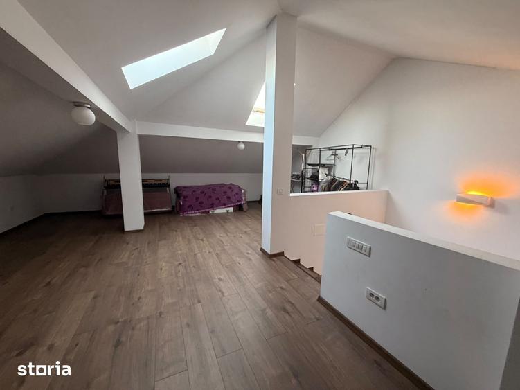 Casă cu 5 camere cu Teren 127 Mp în Chiajna