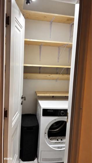 Apartament cu 3 camere în Dâmbu Pietros