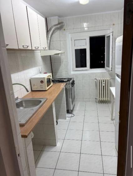 Apartament cu 2 camere decomandat, mobilat în Ștefan cel Mare