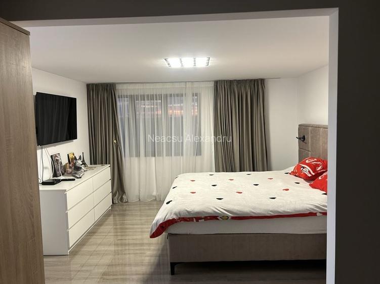 Casă cu 4 camere în Central