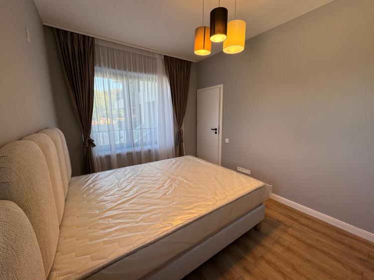 Apartament cu 2 camere decomandat în Străulești