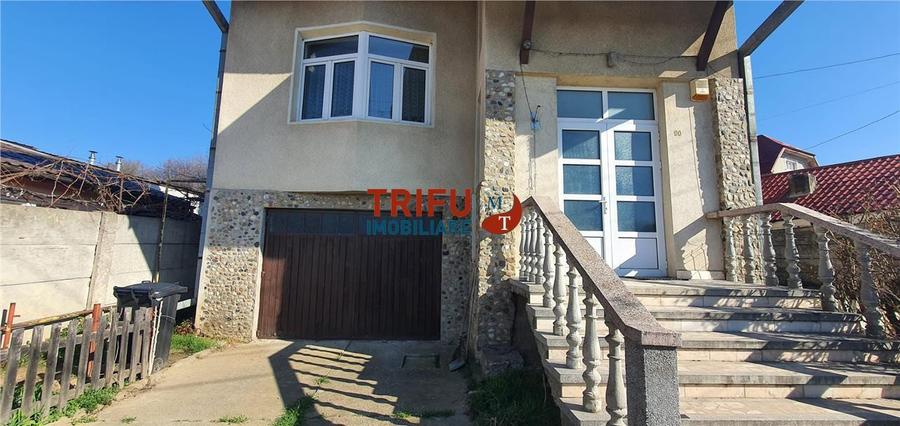 Casă cu 6 camere cu Canalizare în Periferie