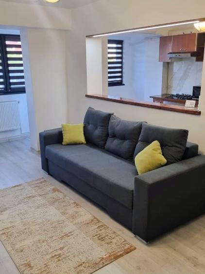 Apartament cu 2 camere decomandat în Mazepa 1