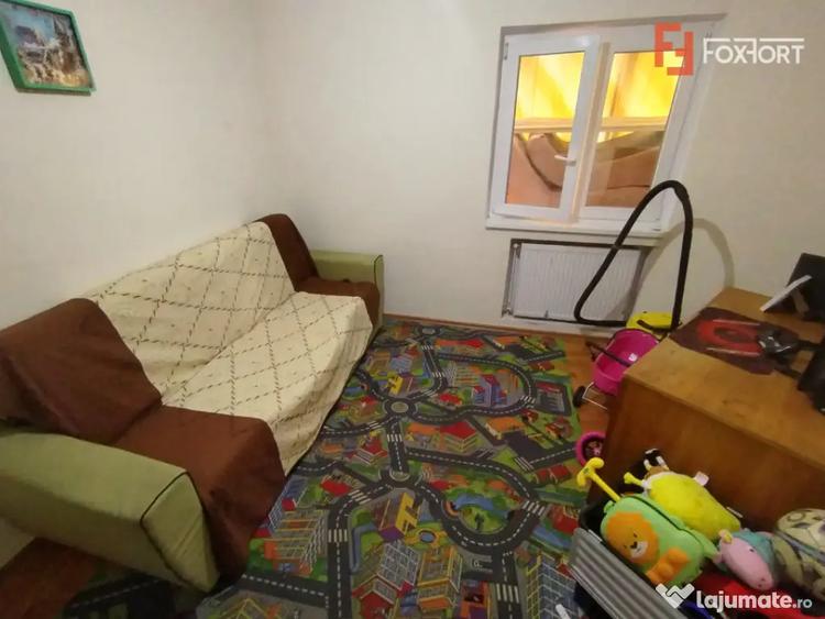 Apartament cu 4 camere decomandat în Șagului