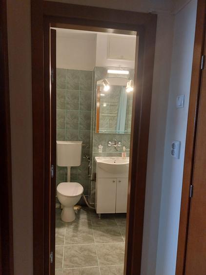 Apartament cu 2 camere semidecomandat în Sud