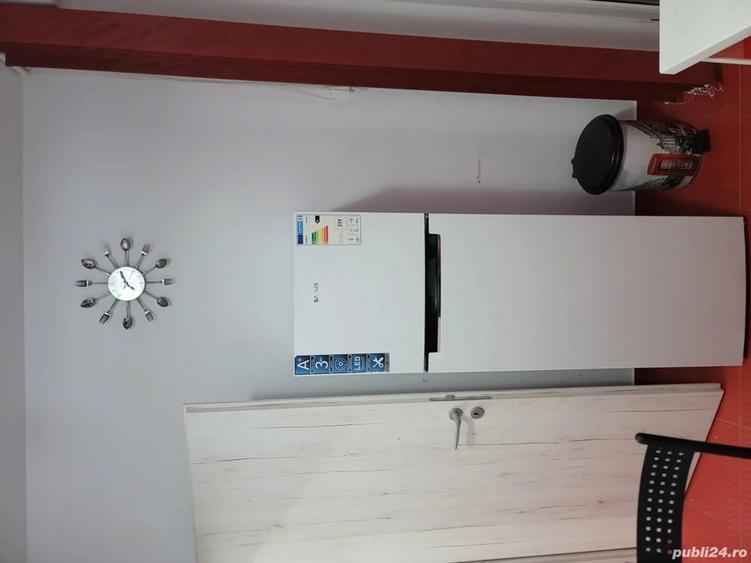 Garsonieră decomandată în Valea Adâncă