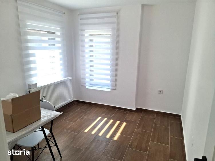 Casă cu 4 camere cu Teren 365 Mp în Central