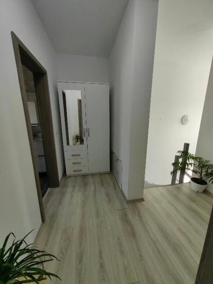Duplex cu 3 camere cu Canalizare în Moșnița Nouă