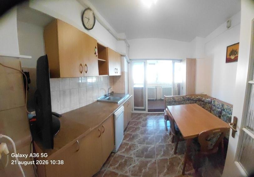 Apartament cu 2 camere decomandat în Ultracentral