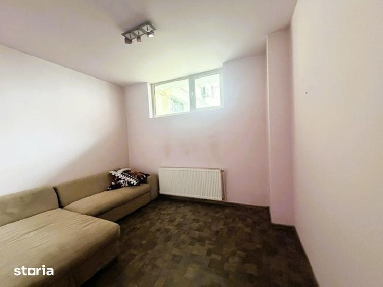 Spațiu comercial, de 35 mp, în Gară