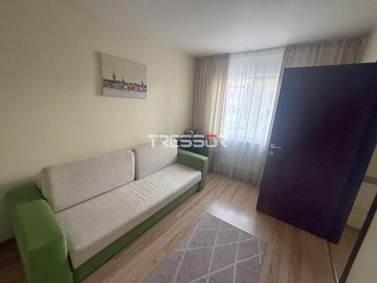 Apartament cu 2 camere, mobilat în Universitate