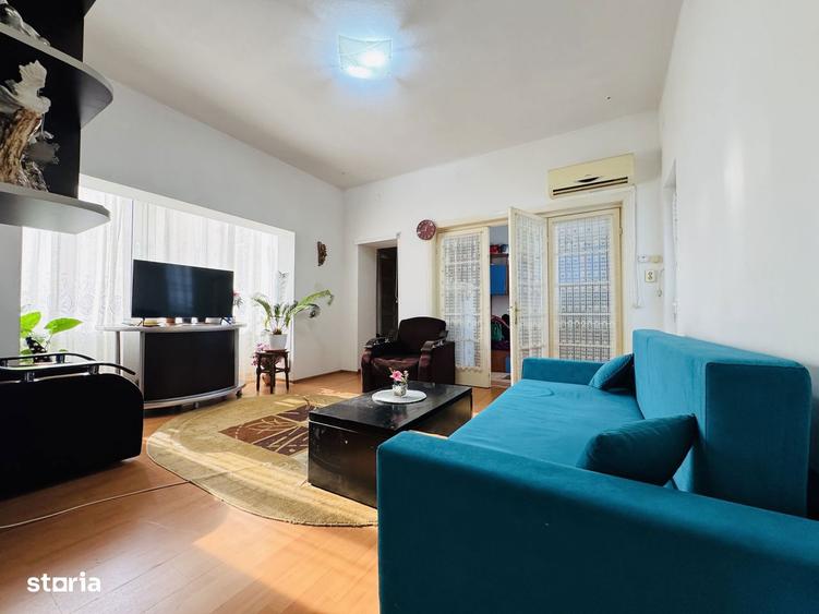 Apartament cu 3 camere în Tineretului