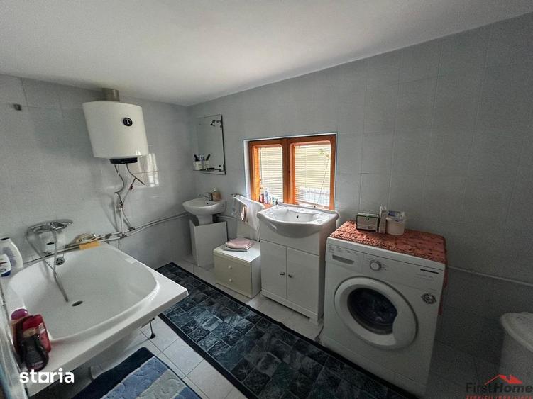 Casă cu 4 camere cu Teren 376 Mp în Central