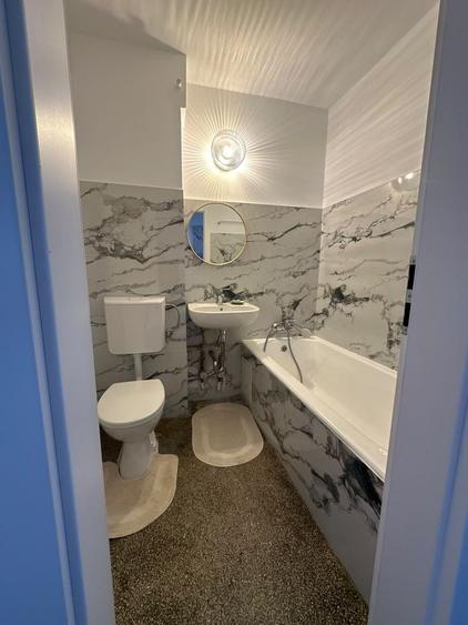Apartament cu 3 camere semidecomandat, mobilat în Barbu Văcărescu