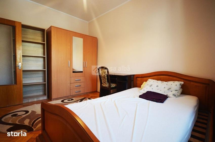 Apartament cu 4 camere decomandat în Gară