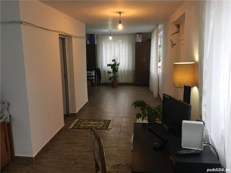 Casă individuală cu 5 camere cu Teren 1200 Mp în Studina