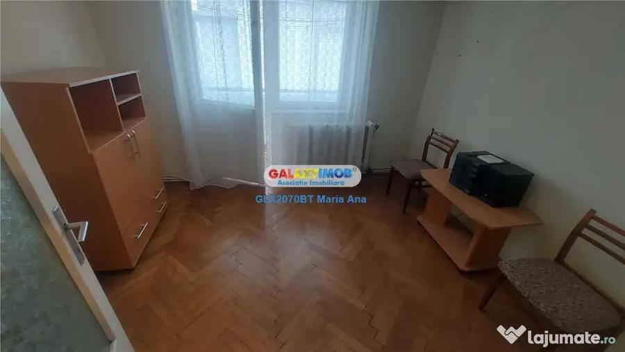 Apartament cu 4 camere decomandat în Ultracentral