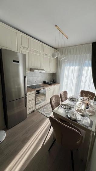Apartament cu 2 camere decomandat în Exterior Vest