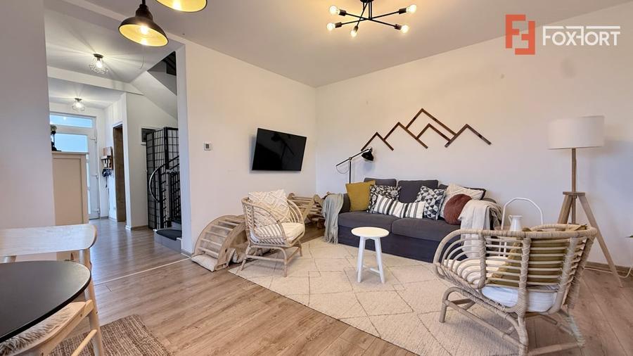 Duplex cu 3 camere cu Canalizare în Moșnița Nouă