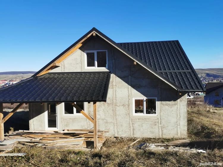 Casă cu 4 camere cu Teren 548 Mp în Precista