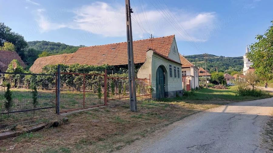 Casă cu 3 camere în Chesler