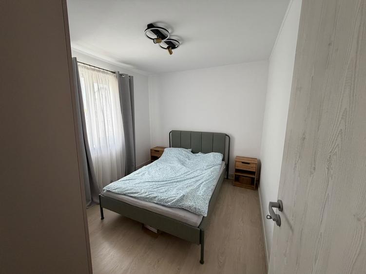 Apartament cu 2 camere semidecomandat, mobilat în Mihai Viteazul