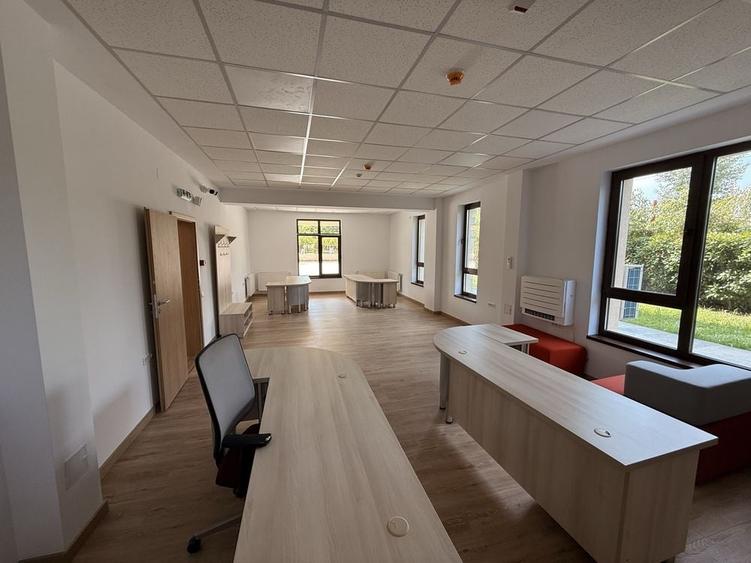 Spațiu comercial, de 200 mp, în Chiajna