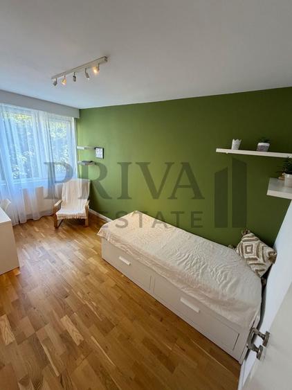 Apartament cu 3 camere decomandat, mobilat în Tipografilor