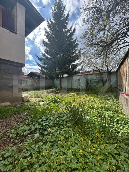 Casă individuală cu 2 camere cu Canalizare în Central