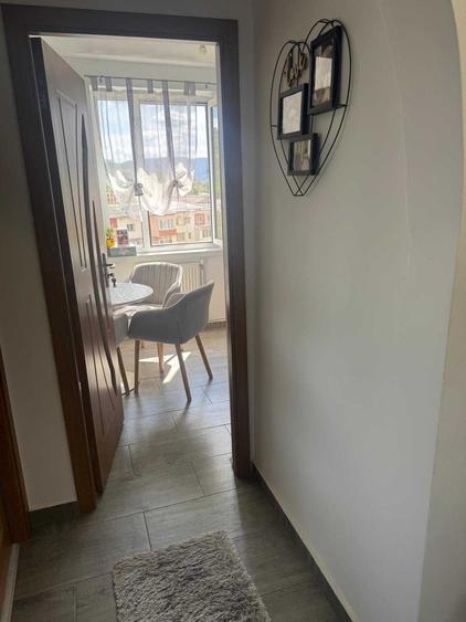 Apartament cu 2 camere decomandat în Exterior Vest